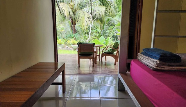 Baan Hinlad Home and Hostel