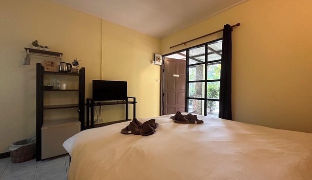 Blue Beach Resort in Sam Roi Yot