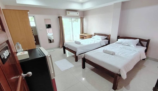 Baansuwanna Hotel