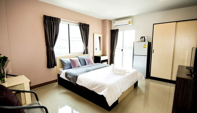 At Ease Hotel Suvarnabhumi