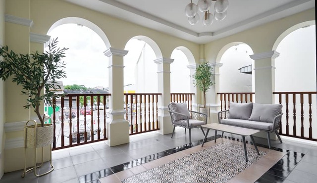 Hawa House Phuket Oldtown