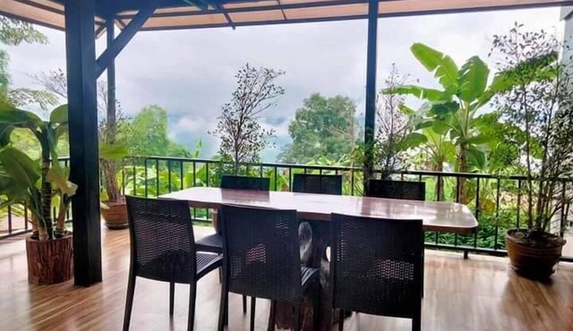 Baan Mok Pieng Din Na-Haeo resort