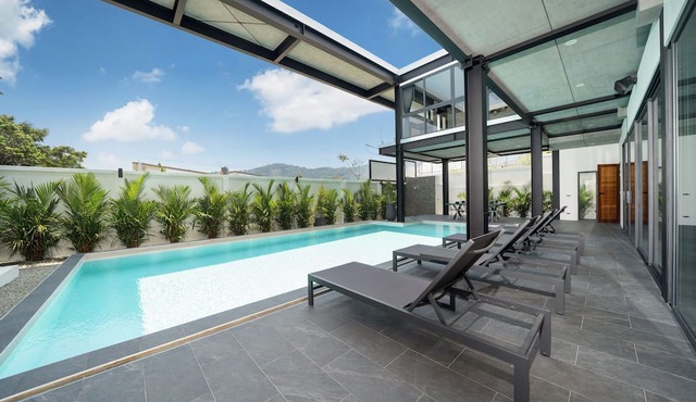 Innovative 12m Eco Pool Villa Sunset 1 in Rawai