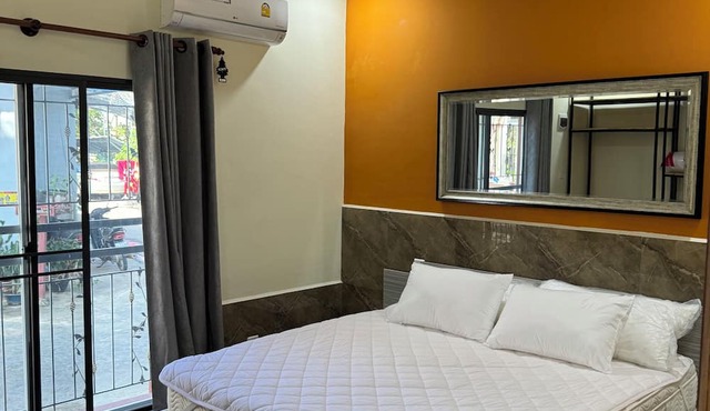 S & D Boutique Guestsuites in Kampot
