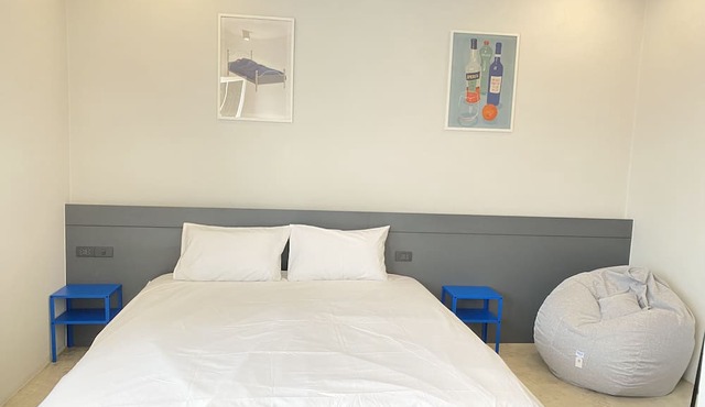 PIER 808 Hostel in Bangkok