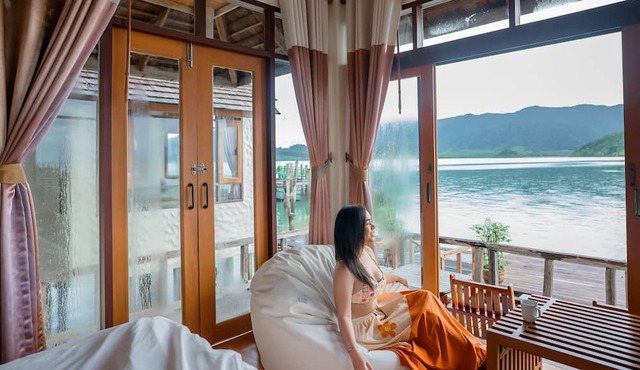 Salakphet Resort
