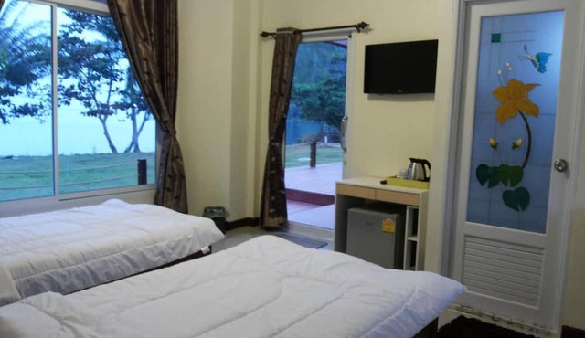 Lomtalay Resort Trat in Laem Ngop