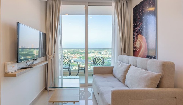 City Garden Tower by Pattaya Holiday