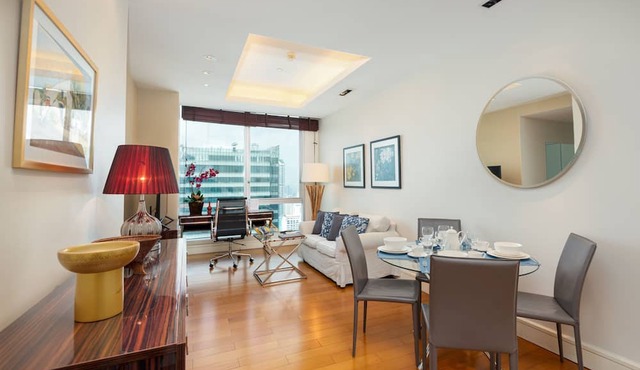 2 Bed Serviced Modern Oriental SkyVilla