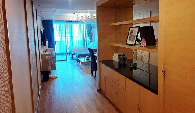 Short-Term Rental Allowed - 7D Downtown Bkk Serviced Apartment