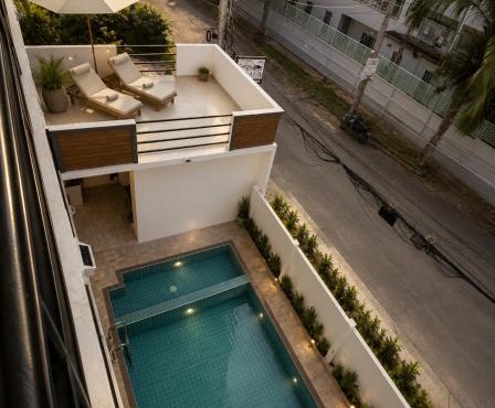 Sunset Beach Inn in Hua Hin