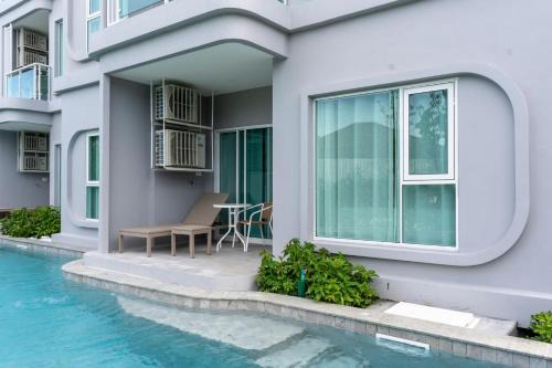 2 bedrooms apartment Title serenity Nai Yang in Ban Bo Han