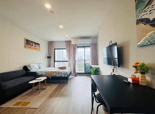 BTS Wutthakat Walkable Entire Apartment in Bangkok