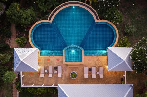 Amorn sunset Villa 日落海景 泳池 花园烧烤大庄园别墅 in Koh Samui