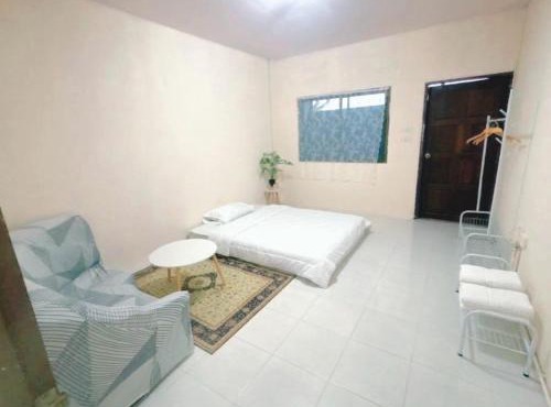 Avalil Hometel -minimal room with fan w2 in Krabi