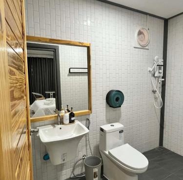 The one hotel