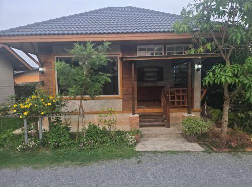 Cocoa Hut in Mae Chan