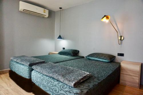 Silom Soi 3 Hash Apartment with rooftop view