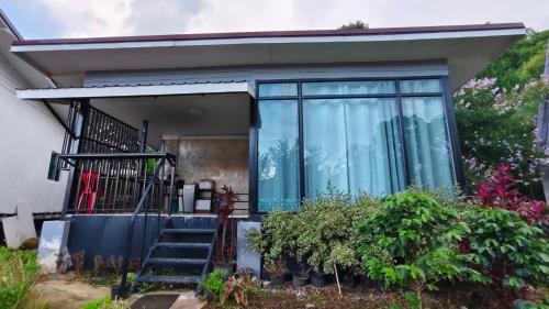 อินทนนท์ บ้านพักเล่าจู Inthanon Laoju House in Ban Na Yang