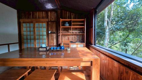 MORI KAWA Mori 2 Nature Retreat with Bathtub