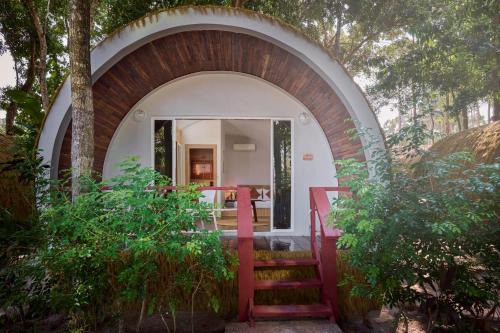 Tube Resort by EHM in Koh Rong Sanloem