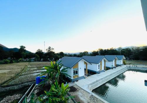 Pai Jer Na ปายเจอนา in Pai