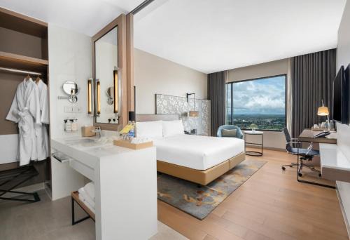 Holiday Inn & Suites Rayong City Centre by IHG