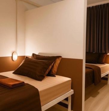 WanderFox Hostel