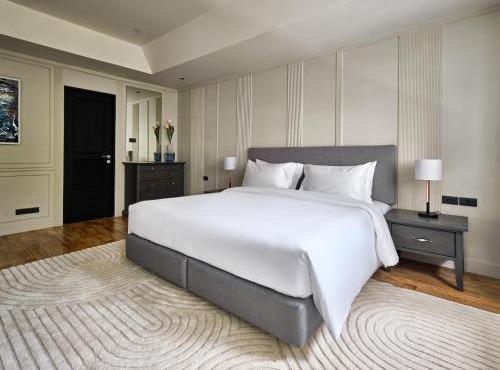 Floral Court Hotel & Residence Sukhumvit 13