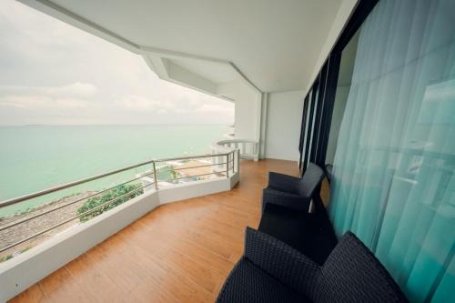 Nova Pattaya Sea View in Pattaya