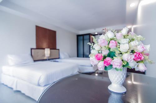 Romance Hotel Bangna
