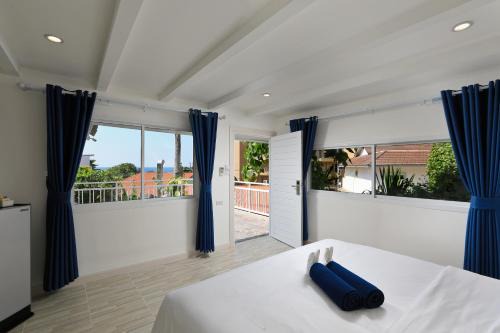 Kata White Villas