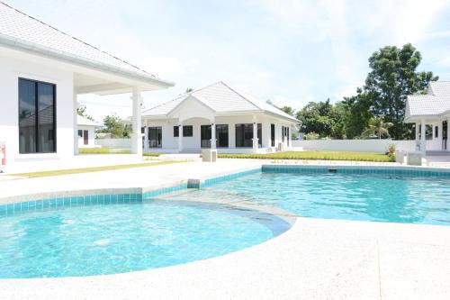 Mango Beach Resort Thailand in Hua Hin