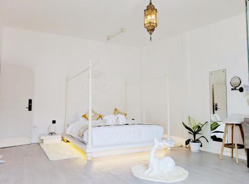SYRI Boutique Guesthouse Restaurant & Cafe in Vientiane